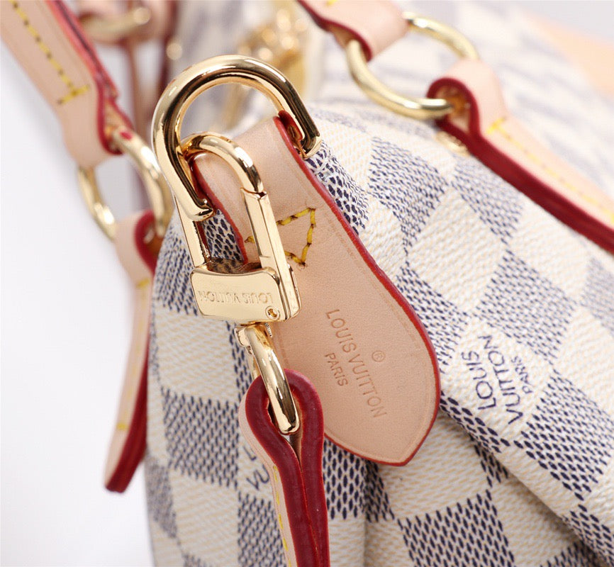 Louis Vuitton Lymington 35 Cm