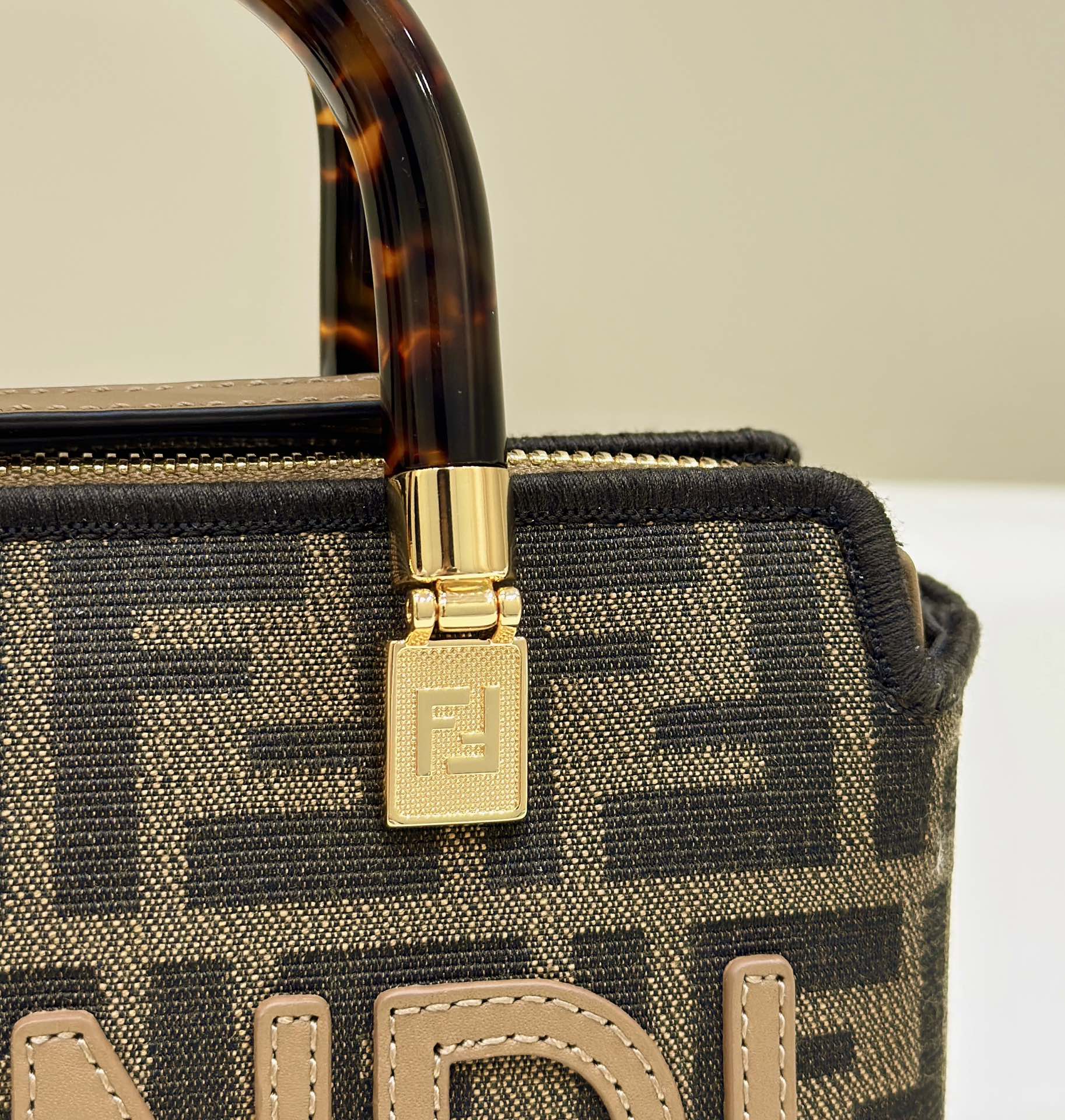 Fendi By The Way Leather Mini Bag18cm