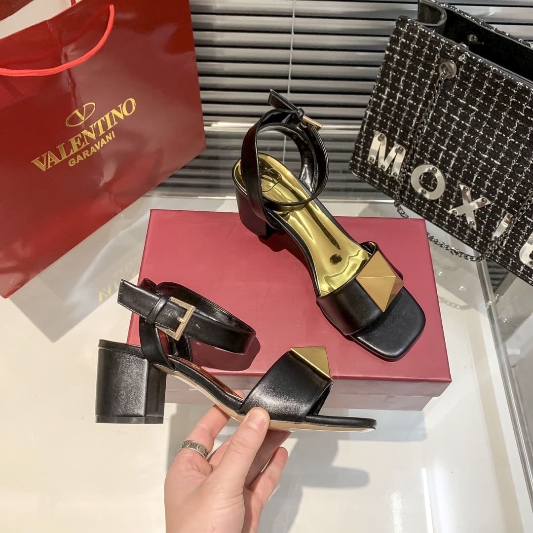 Valentino Garavani One Stud Leather Sandals Black
