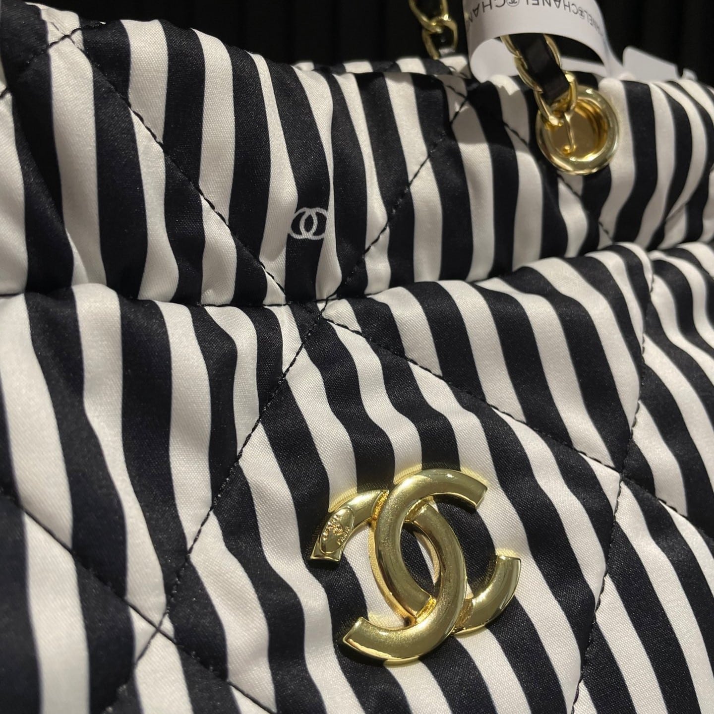 Chanel Large Backpack Printed Fabric And Gold Metal In Black And White 36Cm
