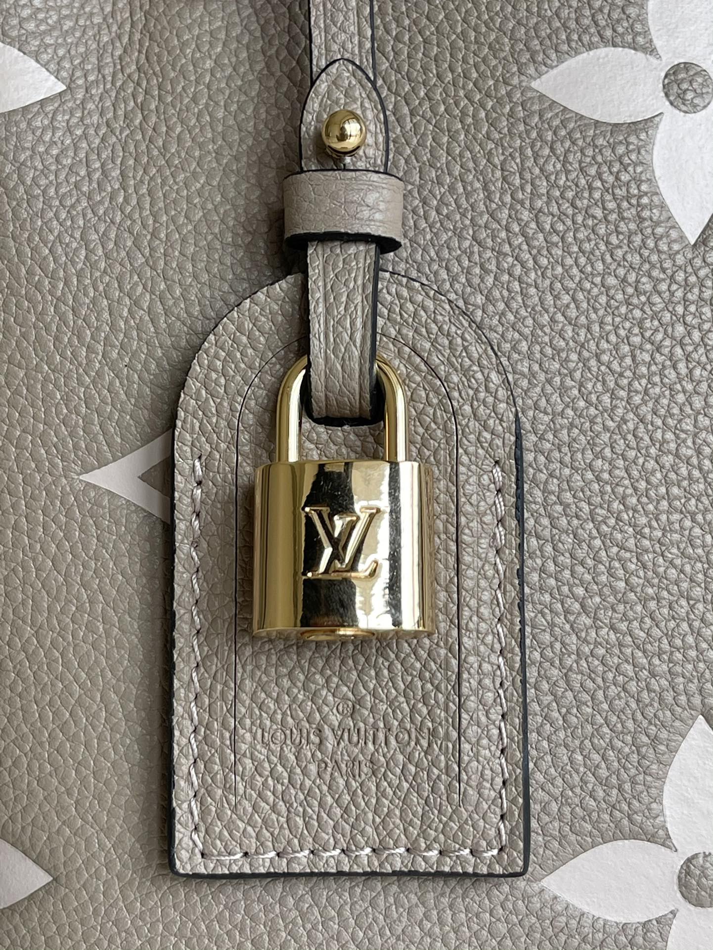 Louis Vuitton Petit Palais 29Cm Cr Me