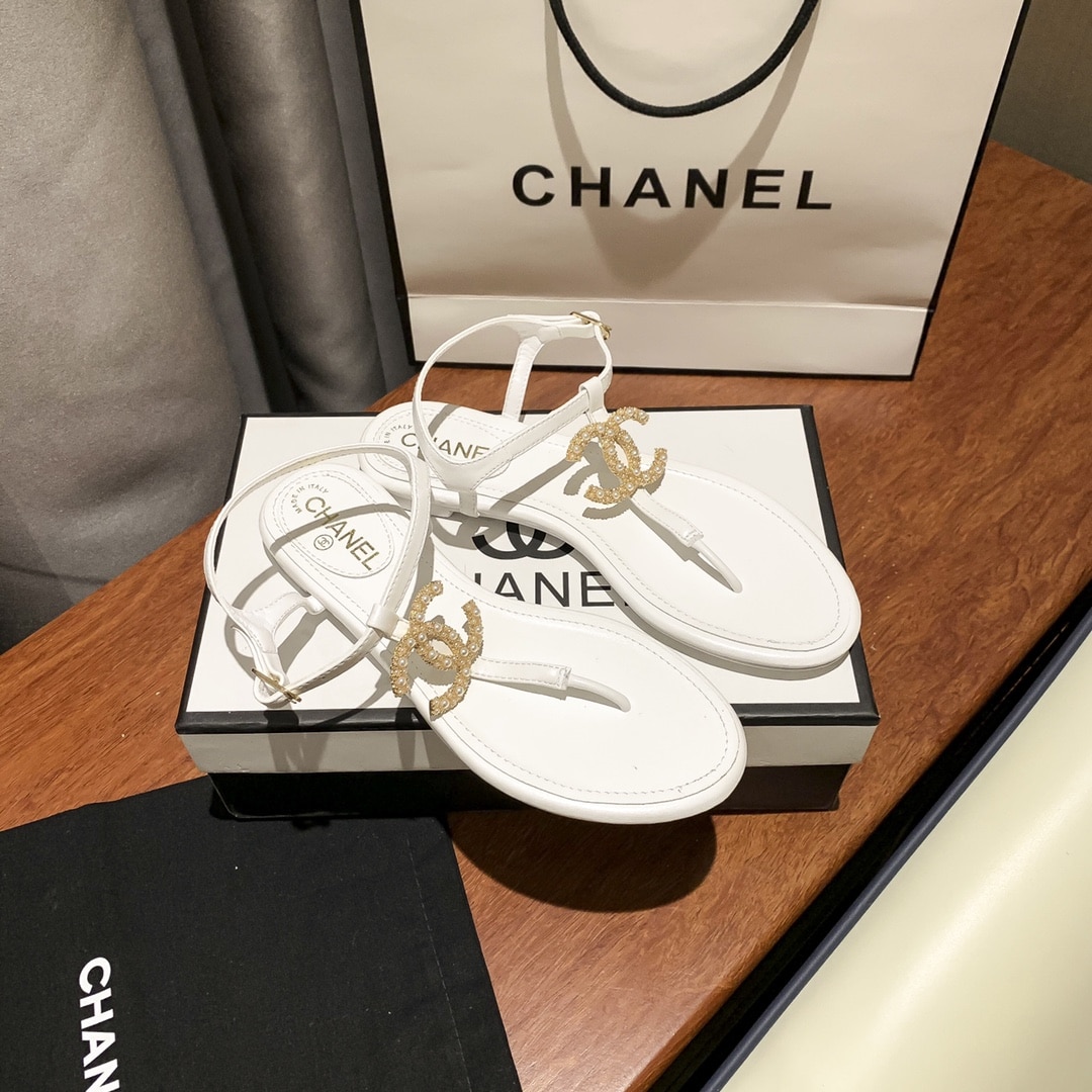 Chanel Gold Pearl Cc Logo Thong Sandals White
