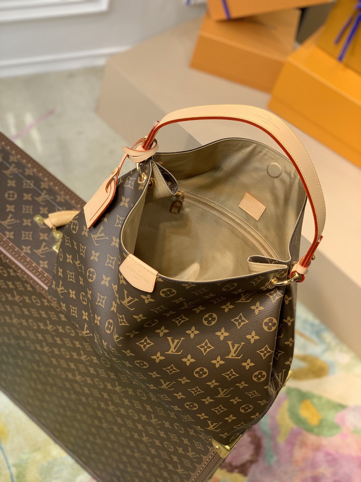 Louis Vuitton Graceful Mm 41Cm