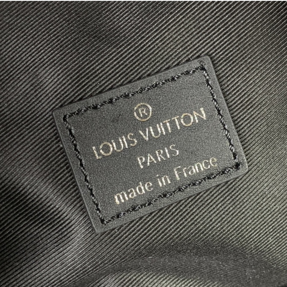 Louis Vuitton Discovery Backpack PM Monogram Eclipse Reverse 38Cm M11641