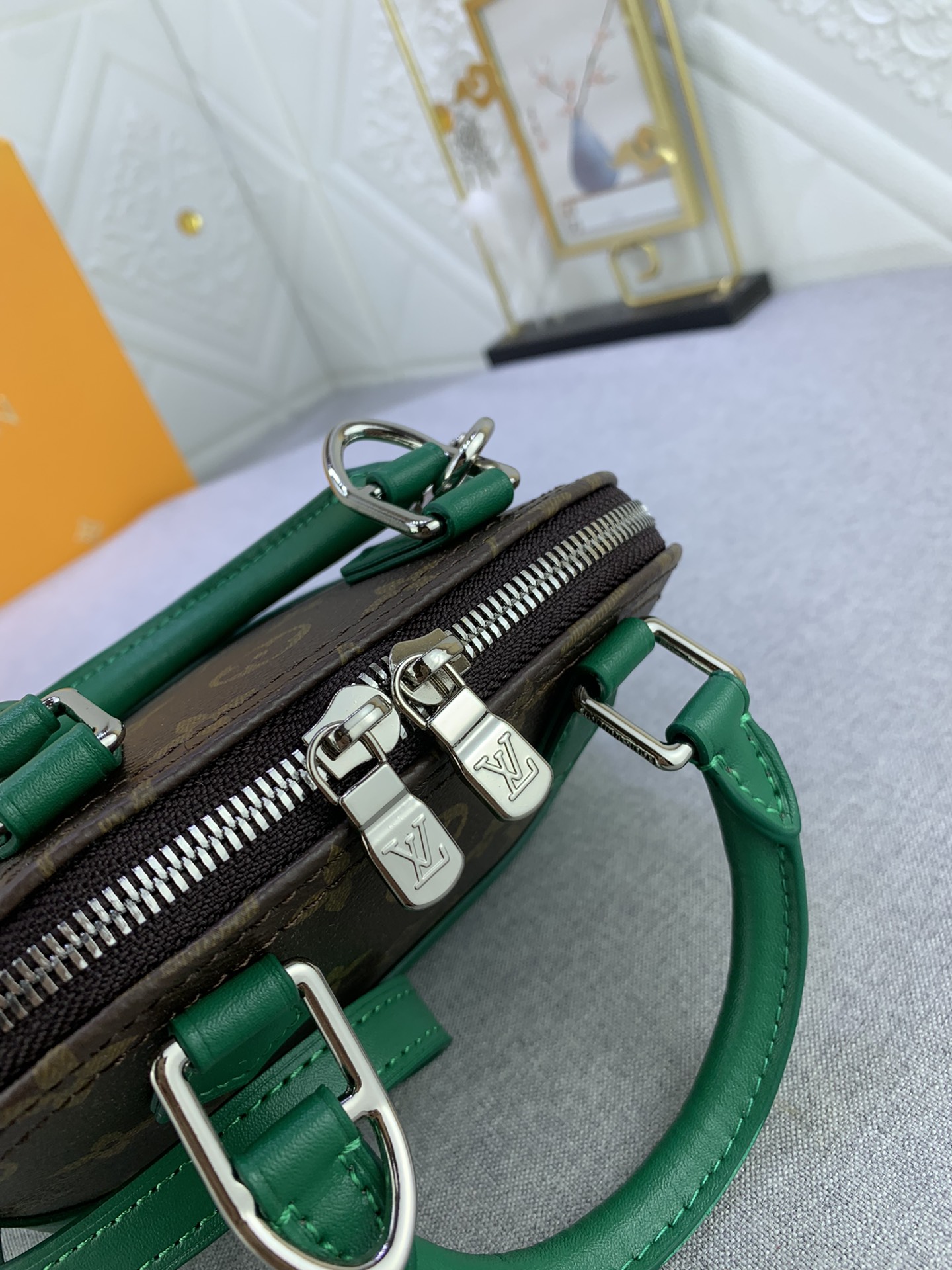 Louis Vuitton Mini Alma Monogram Canvas Mix With Green 18Cm M83204