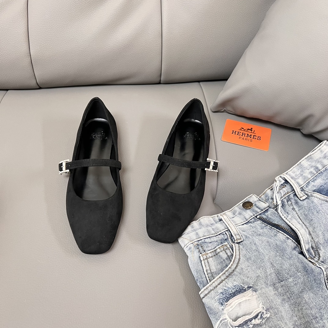 Hermes Jane Ballet Flat In Velvet Noir H242046Z 02370