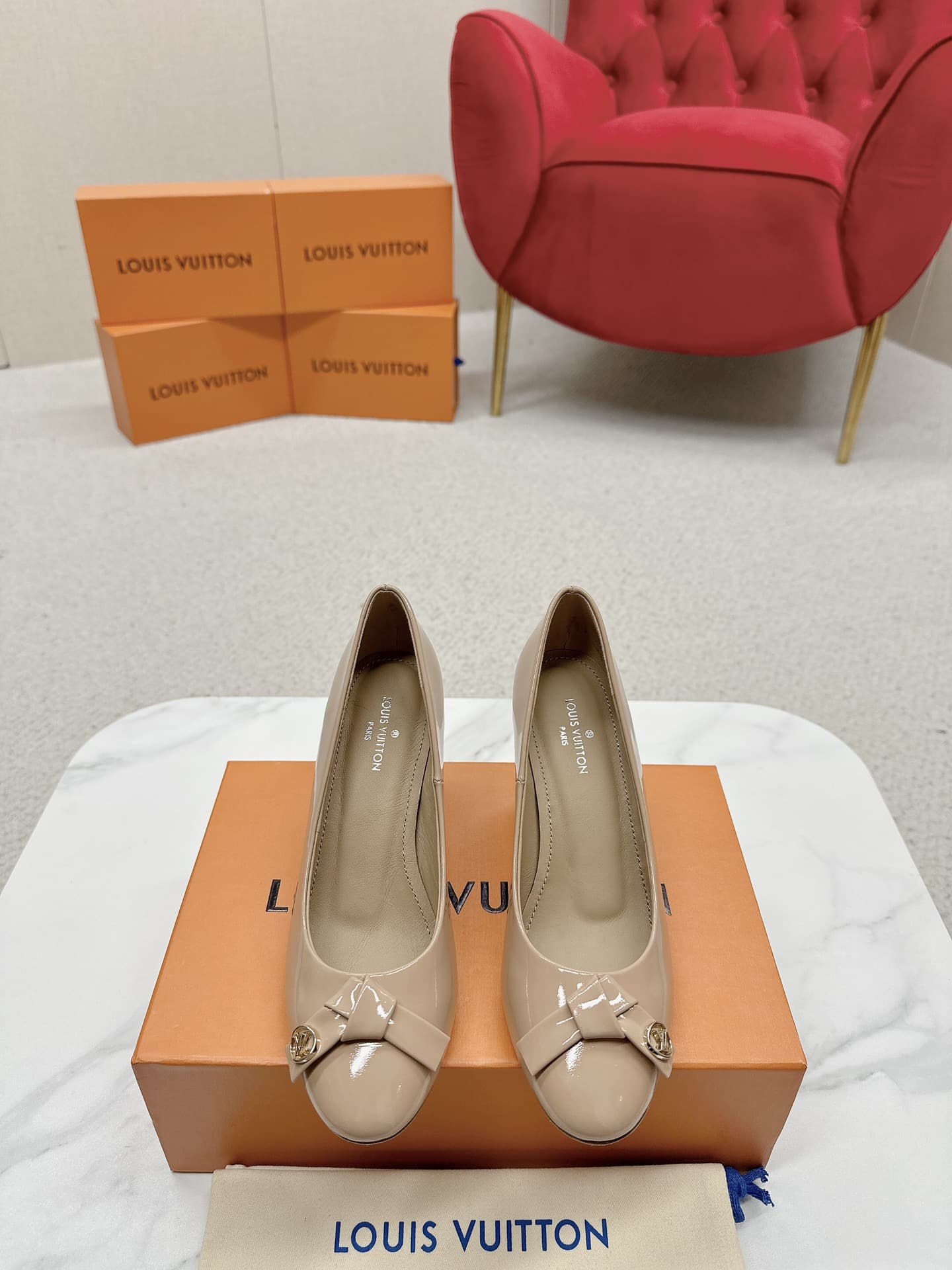 Louis Vuitton Fiancee Pumps Beige