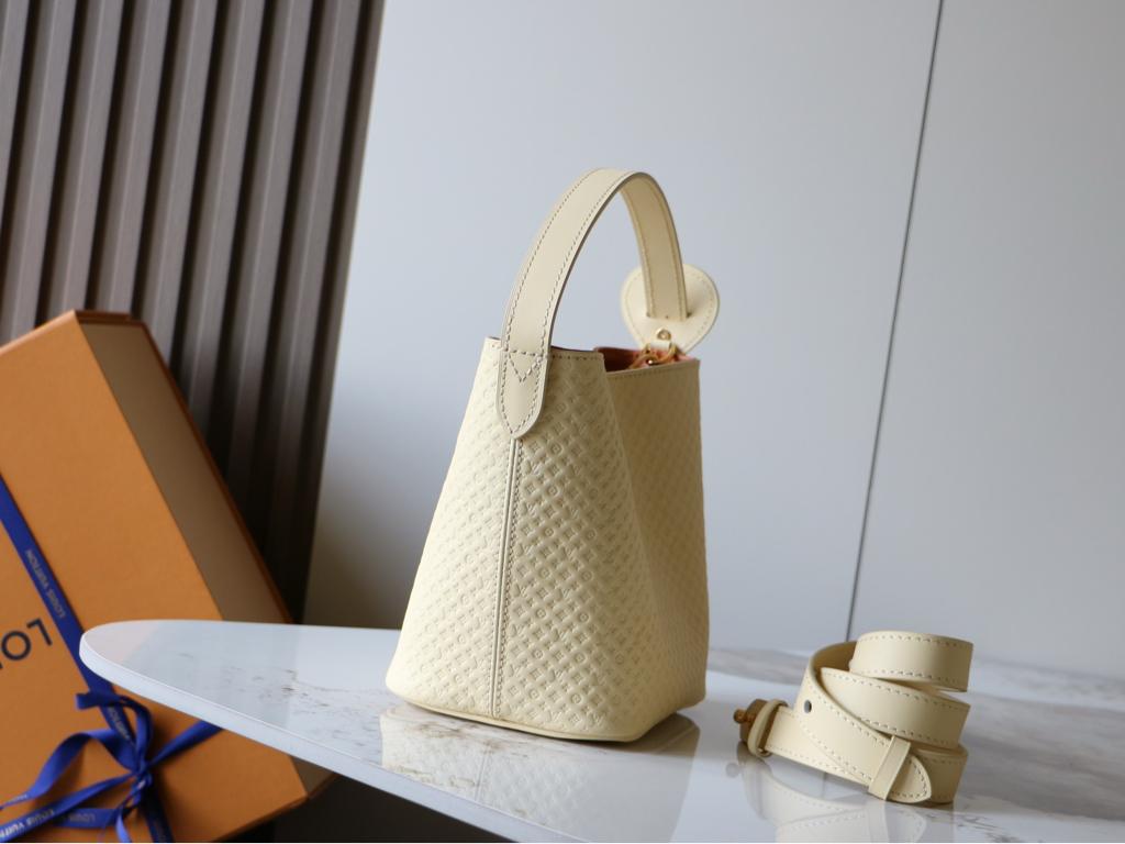 Louis Vuitton All In BB Bag Banane Gold 16cm M29479