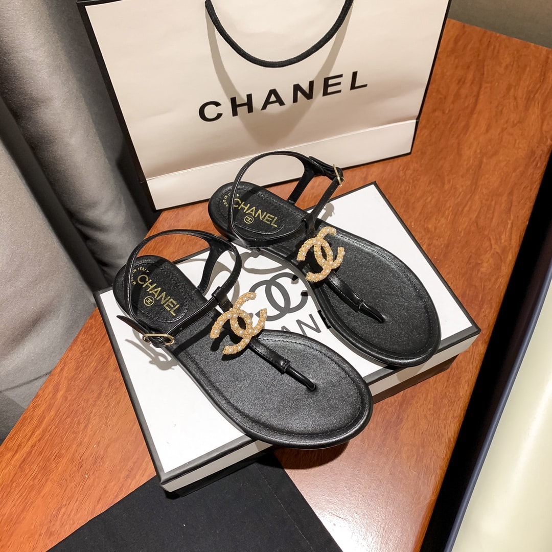 Chanel Gold Pearl Cc Logo Thong Sandals Black