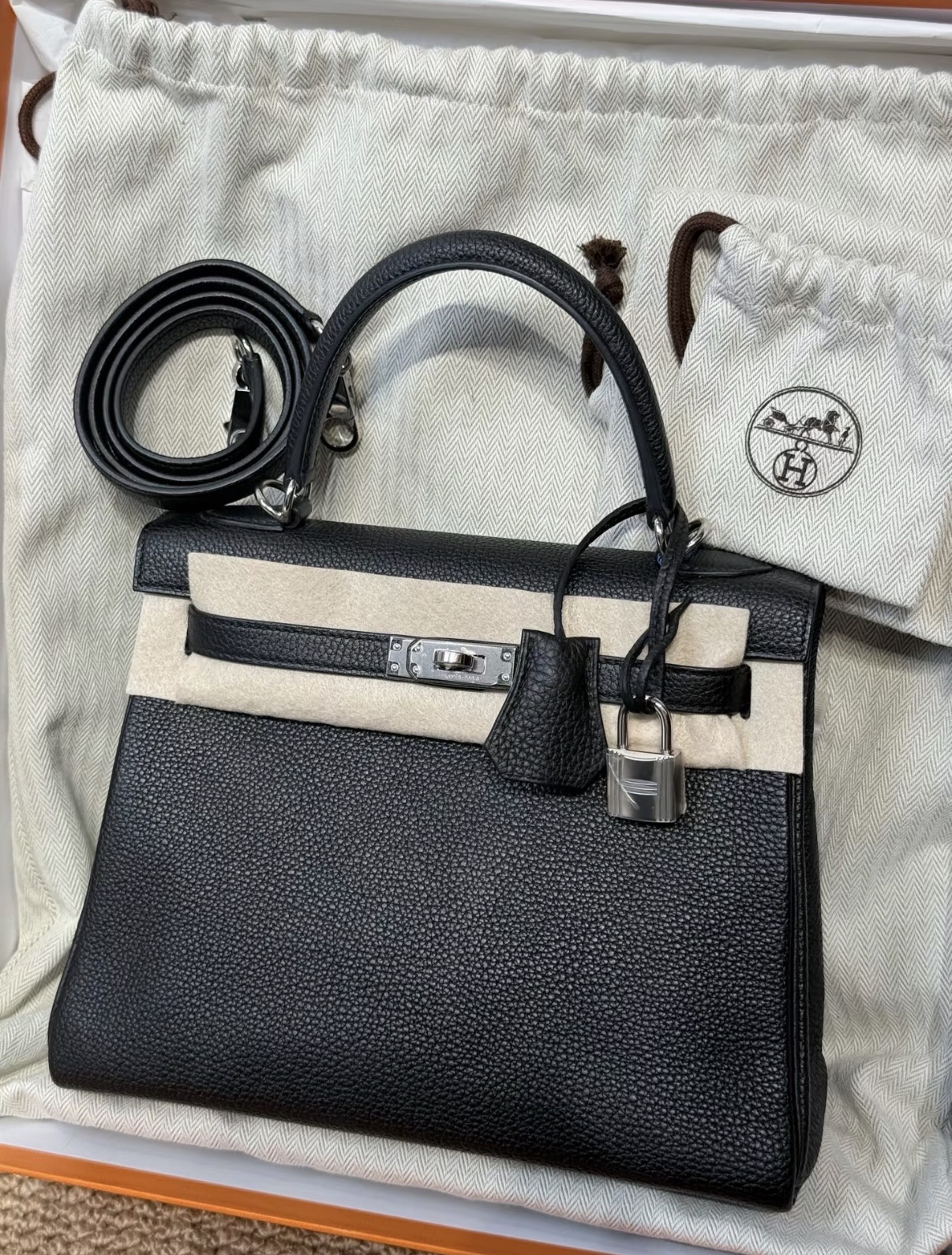 Kelly 25-28 custom calfskin TOGO