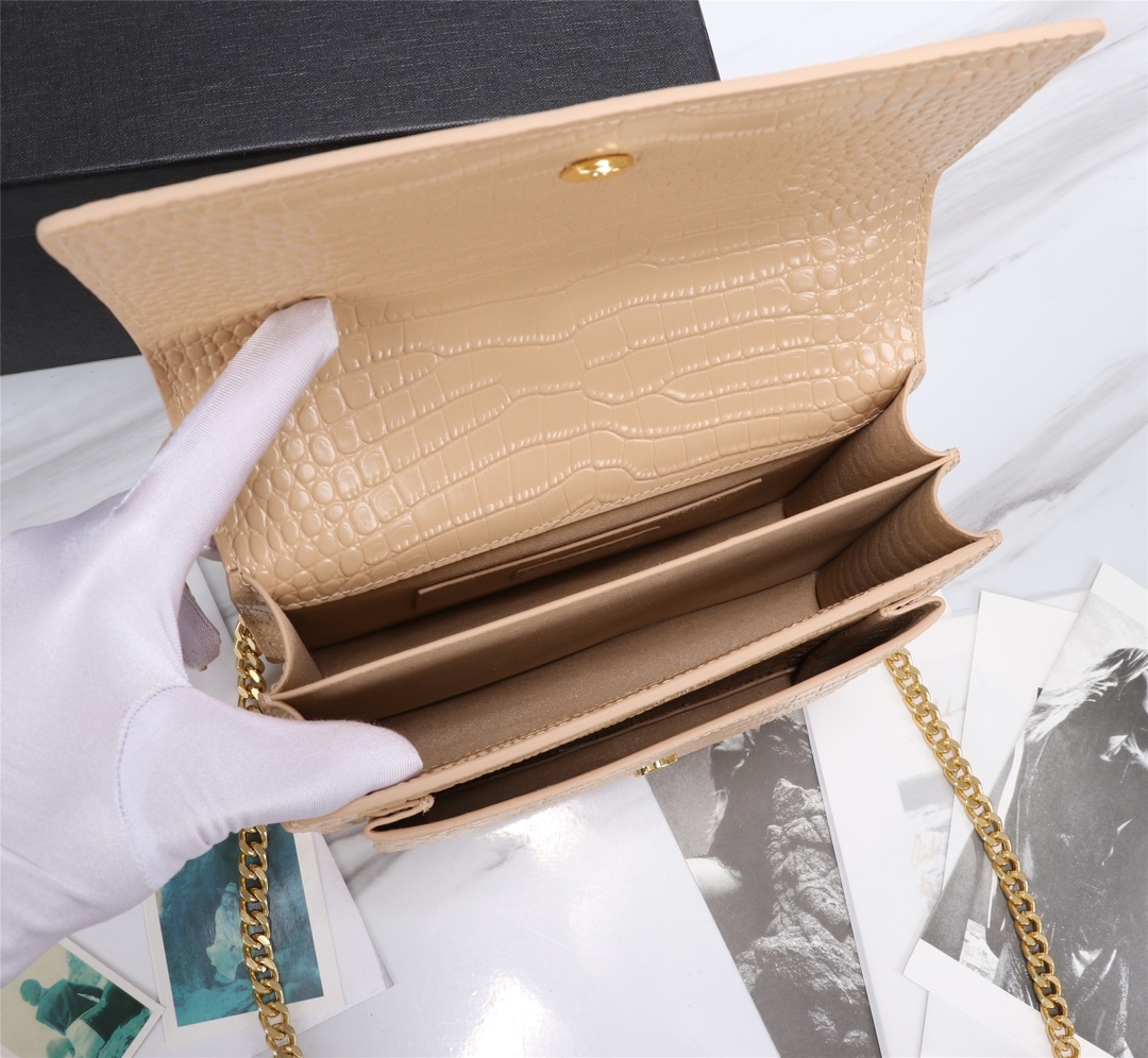 Saint Laurent Sunset Medium Chain Bag In Crocodile Embossed Shiny Apricot 22Cm