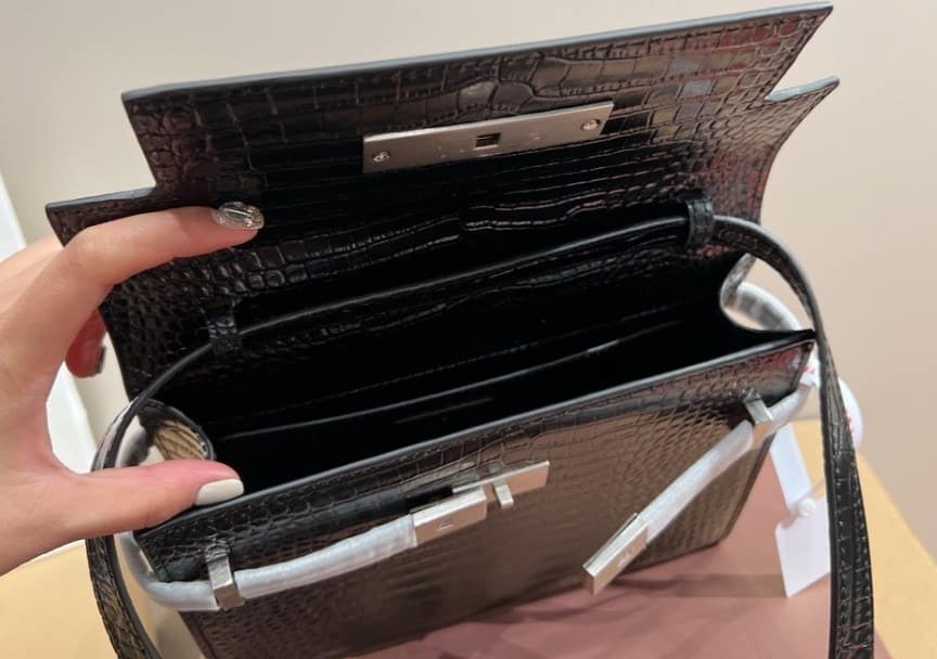 Saint Laurent Manhattan Shoulder Bag In Crocodile Embossed Shiny Black Silver 25Cm