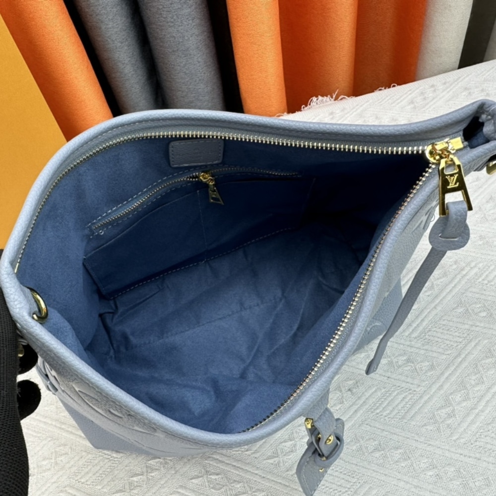 Louis Vuitton Carryall Pm Pale Blue 29Cm