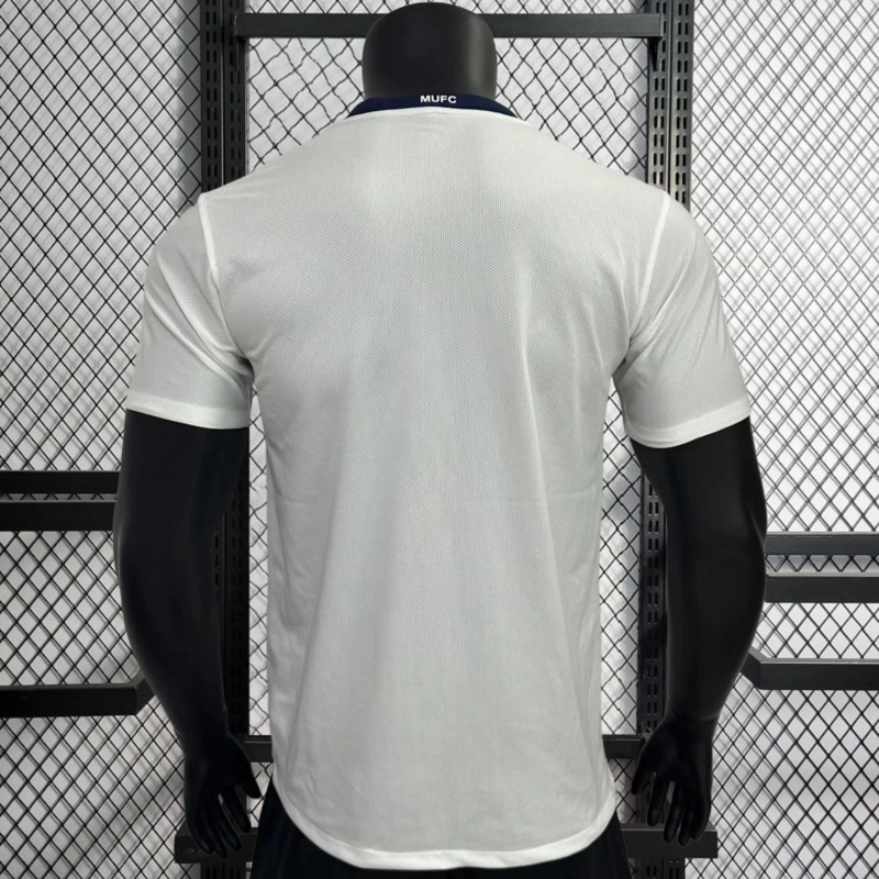 Retro player 2008-09 Manchester United Away White Football jersey retro