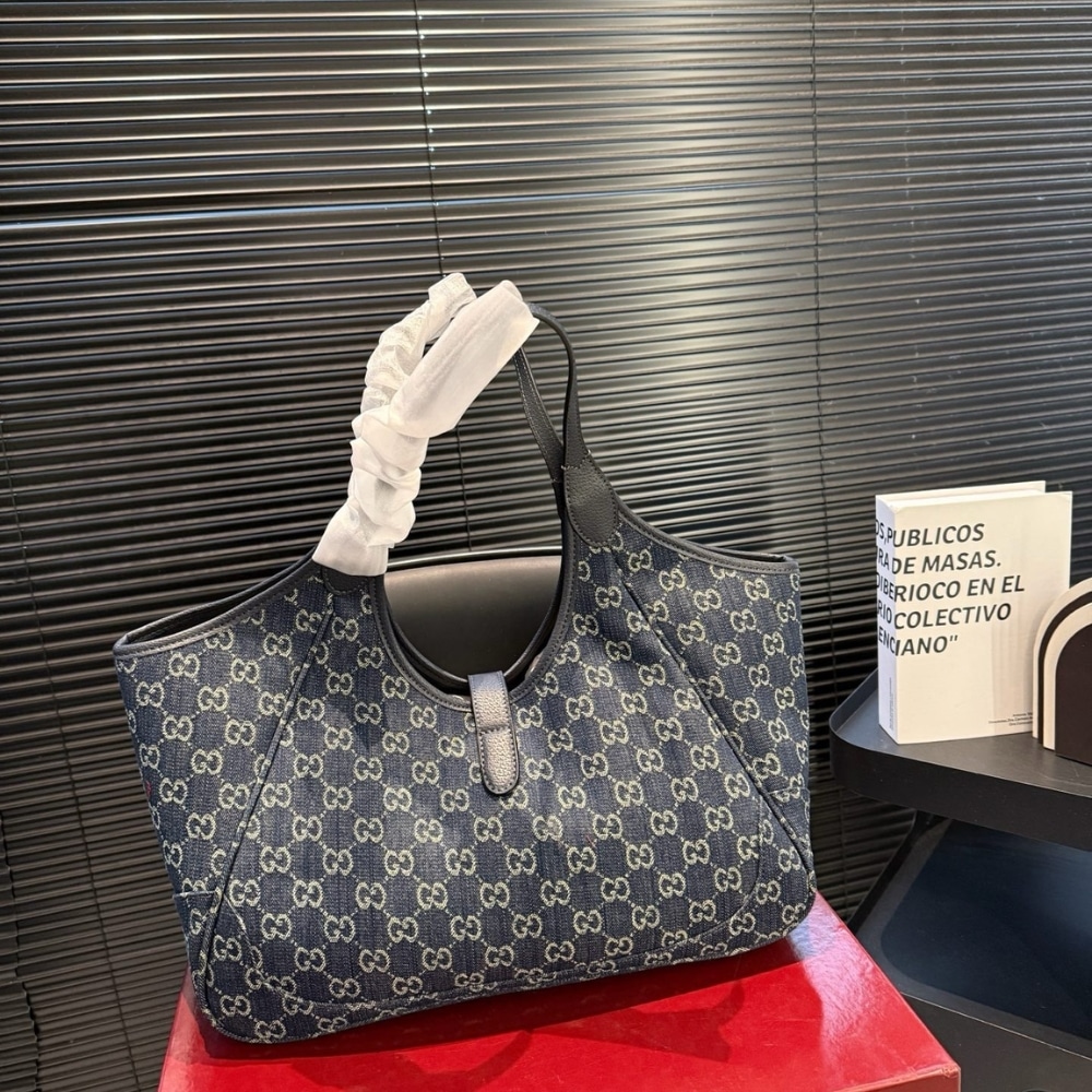 Gucci Mercato Medium Tote Bag GG Canvas Denim Blue 35cm