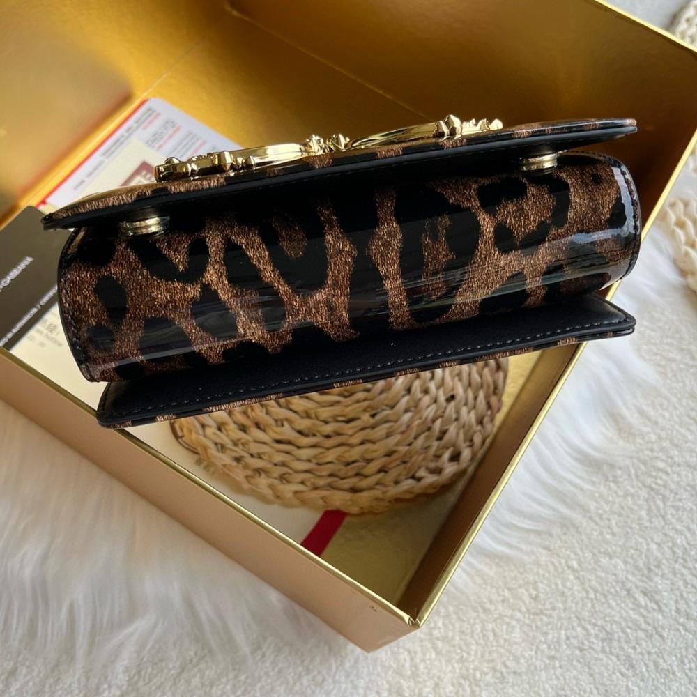 Dolce & Gabbana Leopard Dolce Gabbana Devotion Bag 21cm