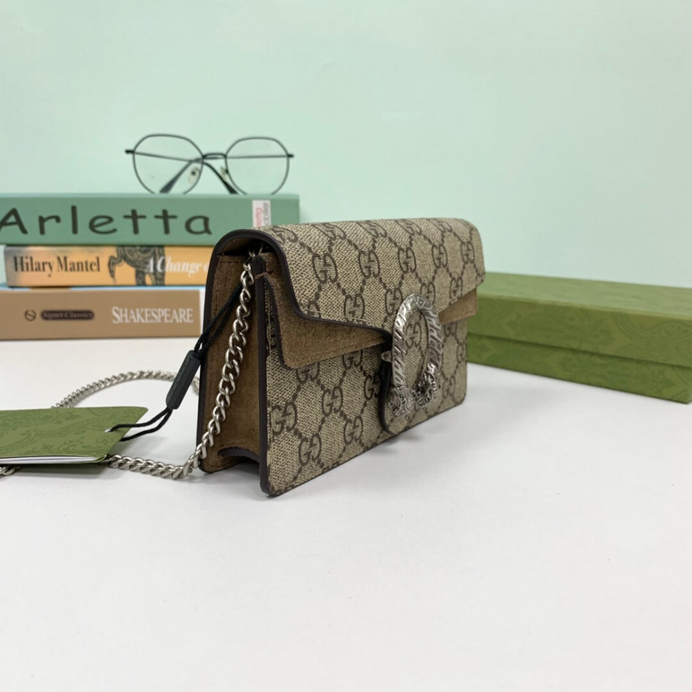 Gucci Dionysus GG Supreme Super Mini Bag