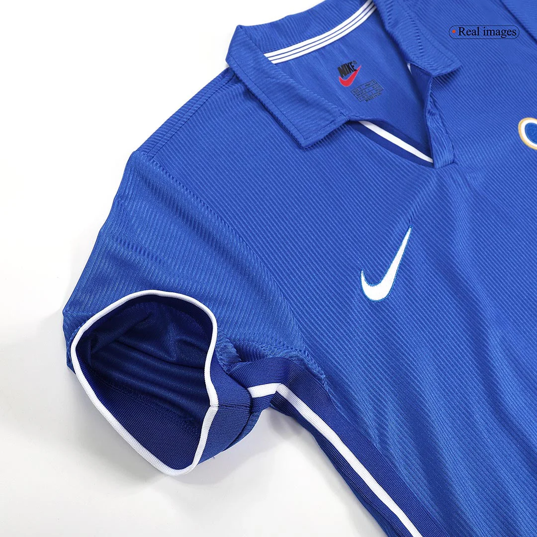 BAGGIO R. #18 Italy 1998 Home Retro Soccer Jersey