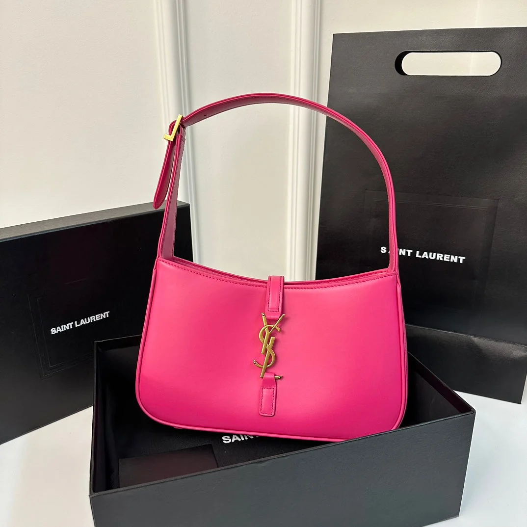 Le 5 a 7 24 Pink Lambskin Ghw