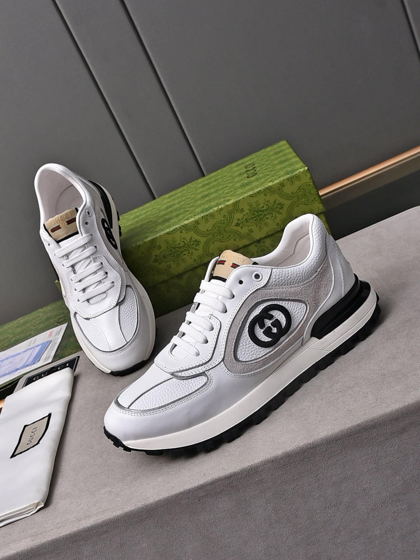 Gucci Double G Men’S Run Sneaker Beige