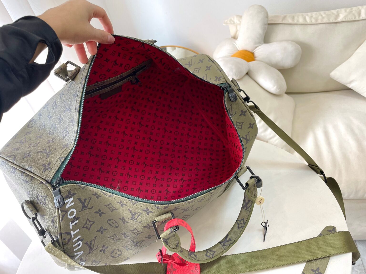 Louis Vuitton Keepall Bandouli Re 55 Bag Green 45Cm M23963