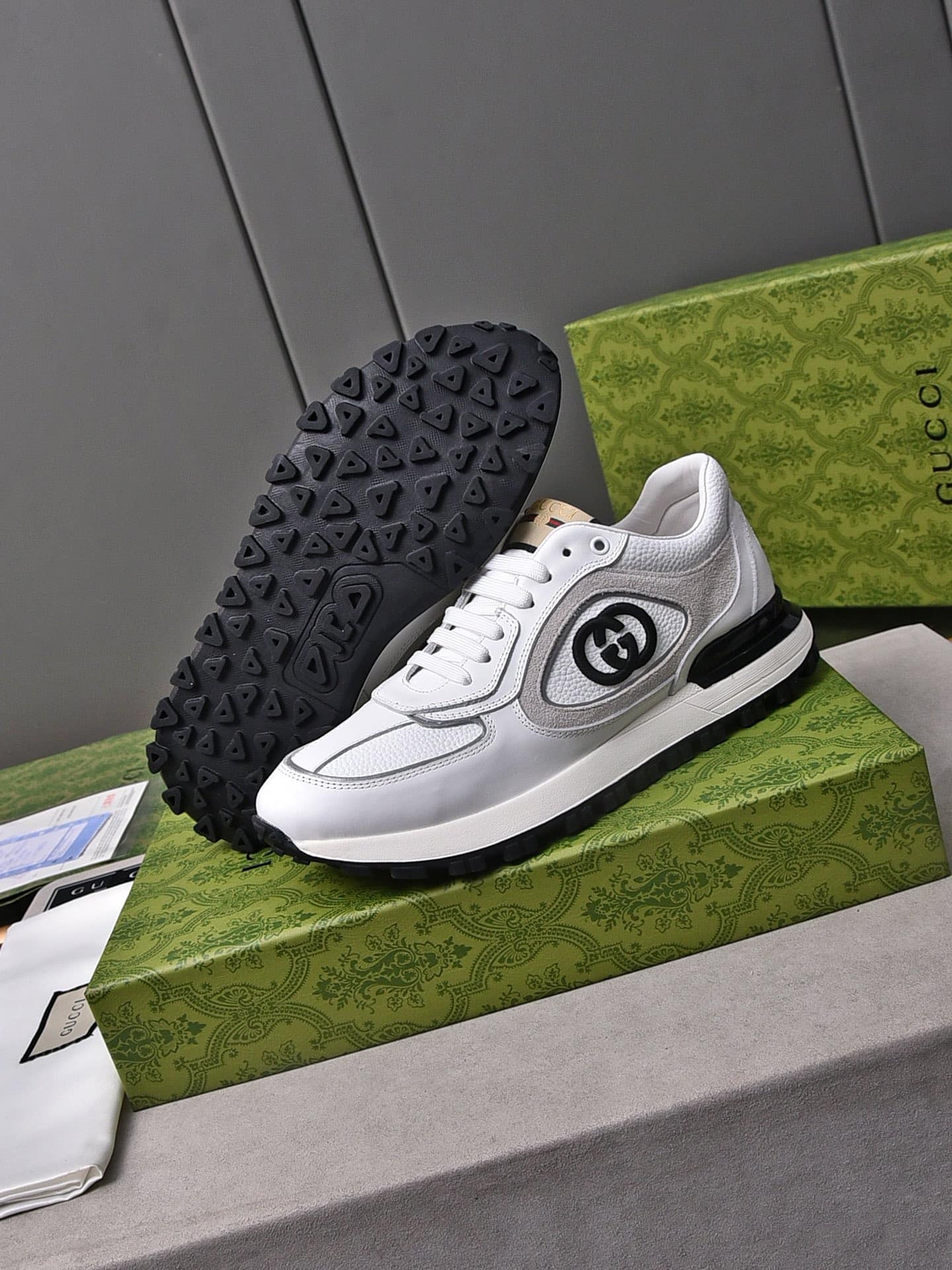 Gucci Double G Men’S Run Sneaker Beige