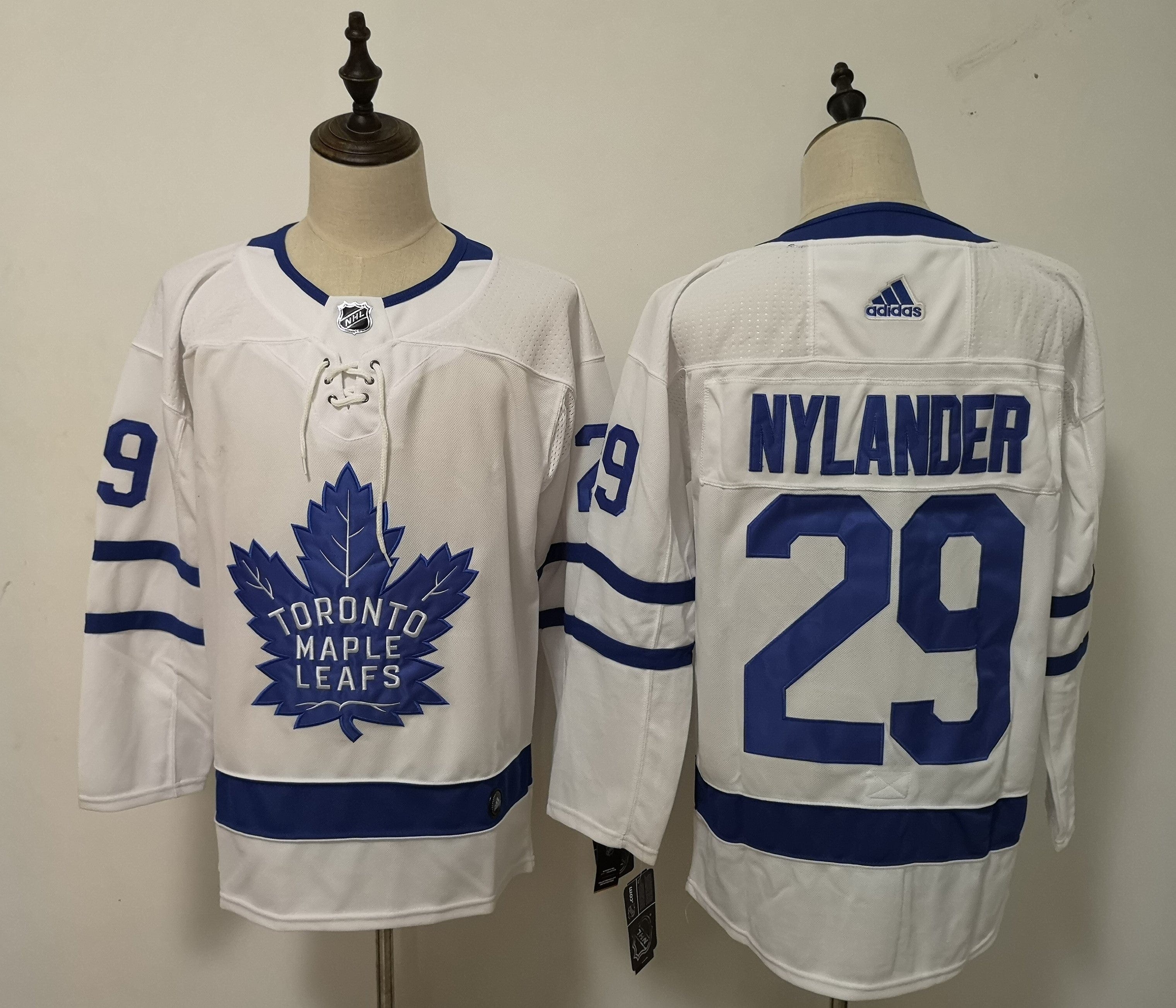 NHL Toronto Maple Leafs NYLANDER # 29 Jersey