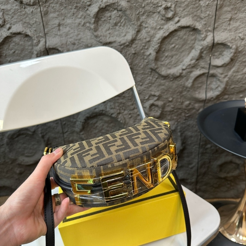 Fendi Fendigraphy Mini Bag Brown Ff 20Cm