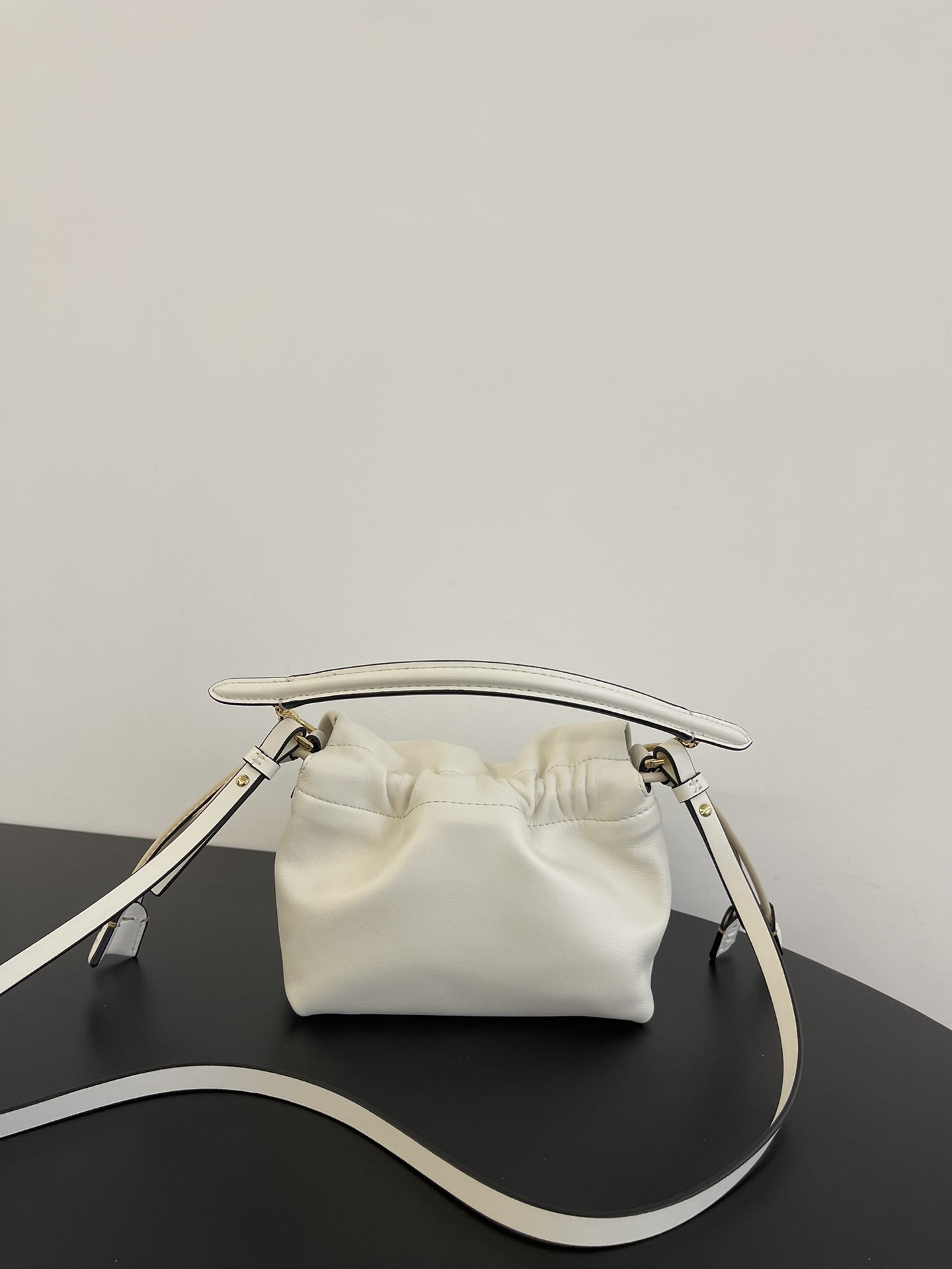 Fendi Mamma Baguette white