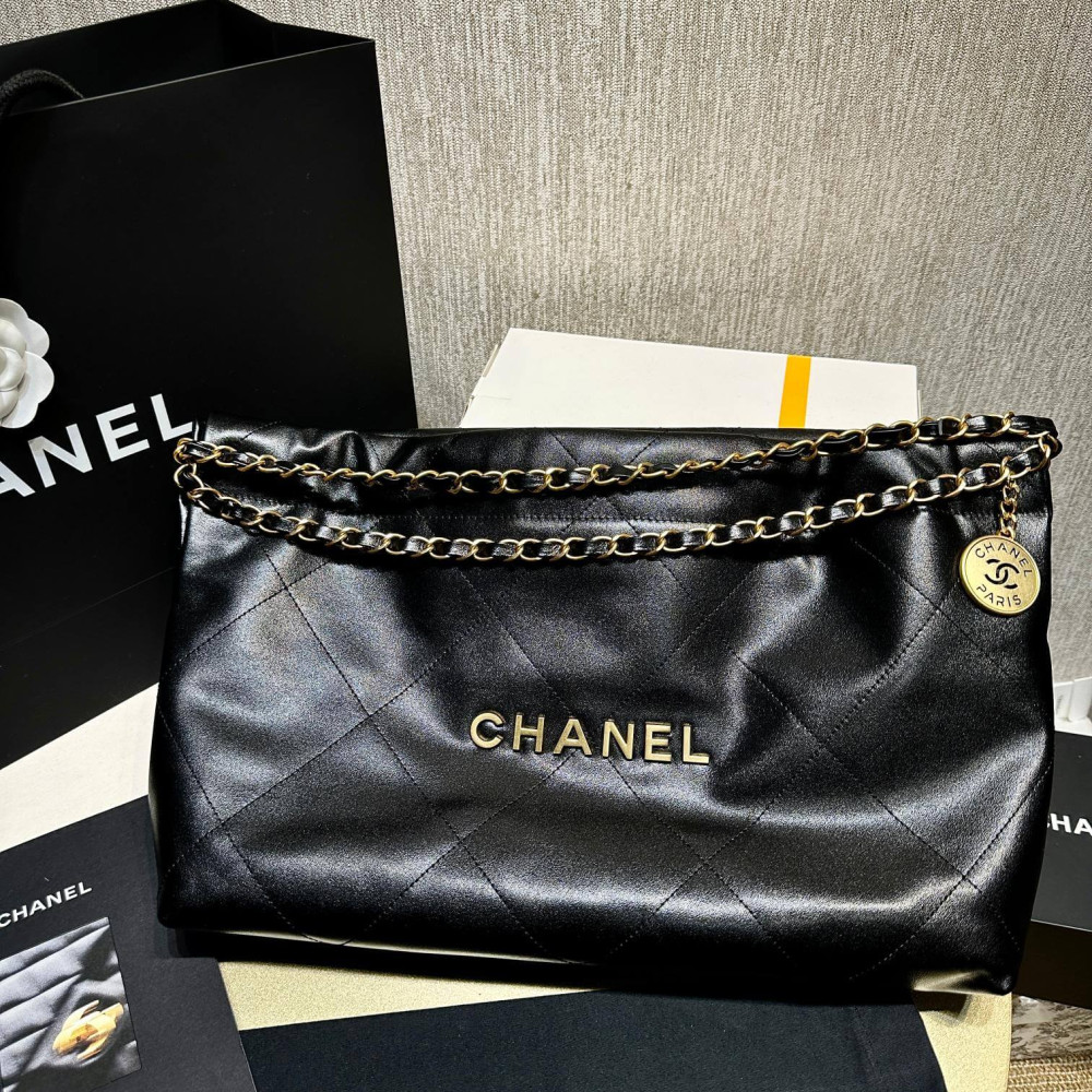 Chanel 22 Bag Handbag Black Shiny Calfskin 45cm