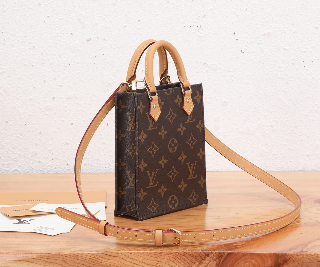 Louis Vuitton OnTheGo Tote Mini 17cm/6.7in Monogram Canvas Brown M81266 – Women