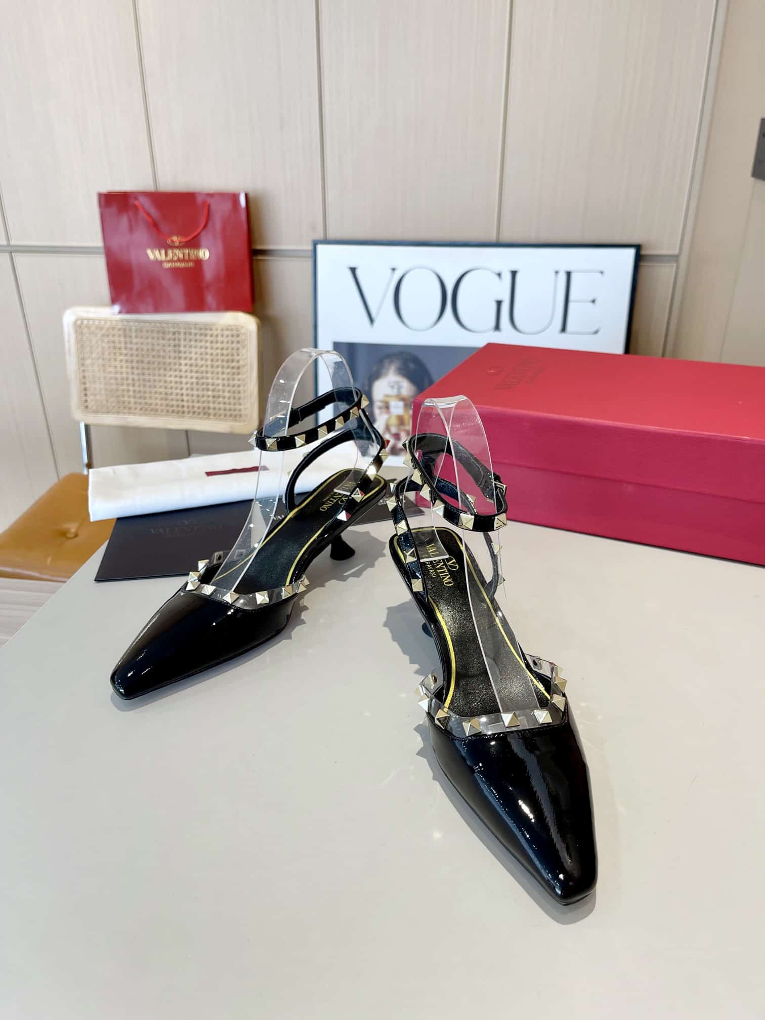 Valentino Garavani Rockstud Couture Pumps Black