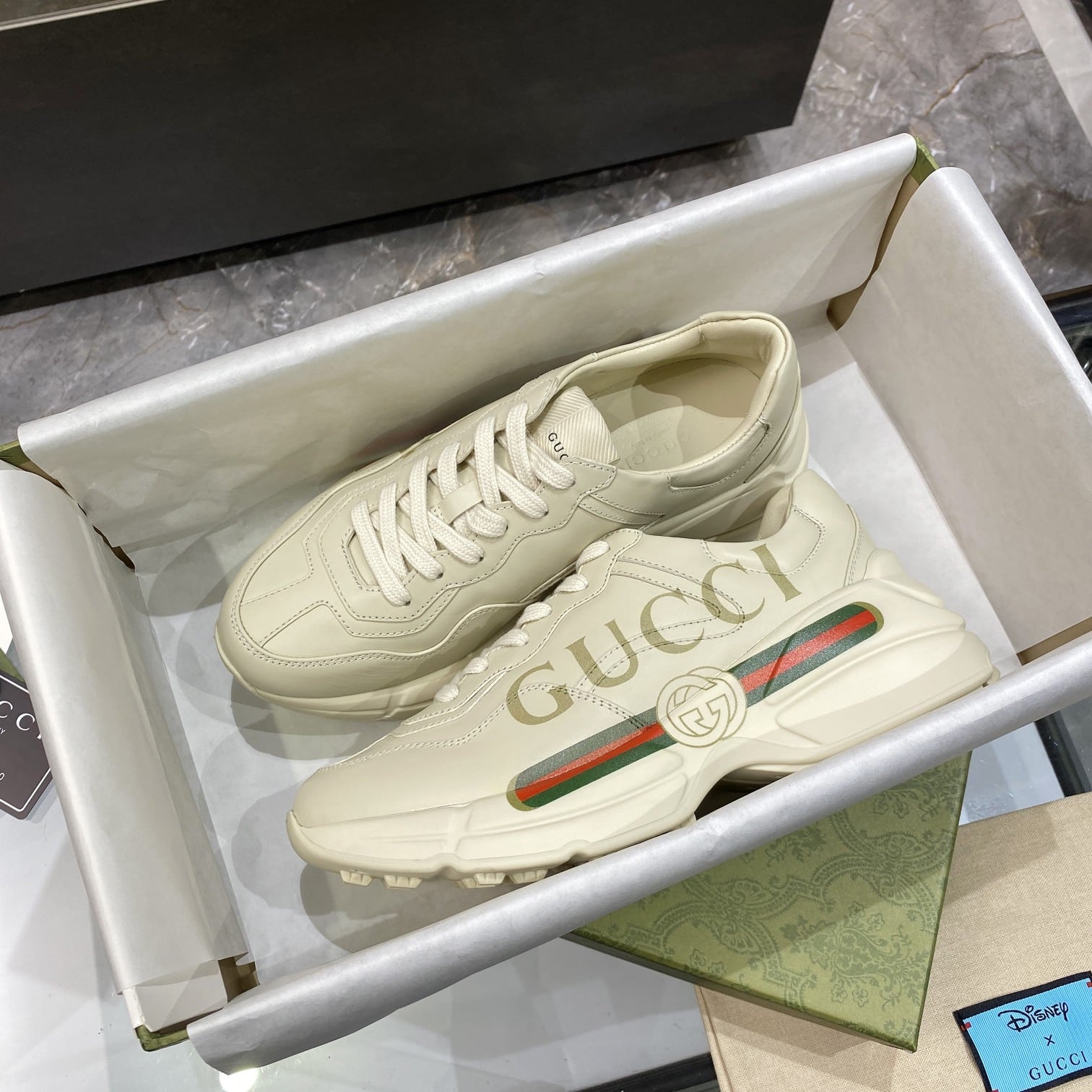 Gucci Women’S Rhyton Gucci Logo Leather Sneaker 528892 Drw00 9522