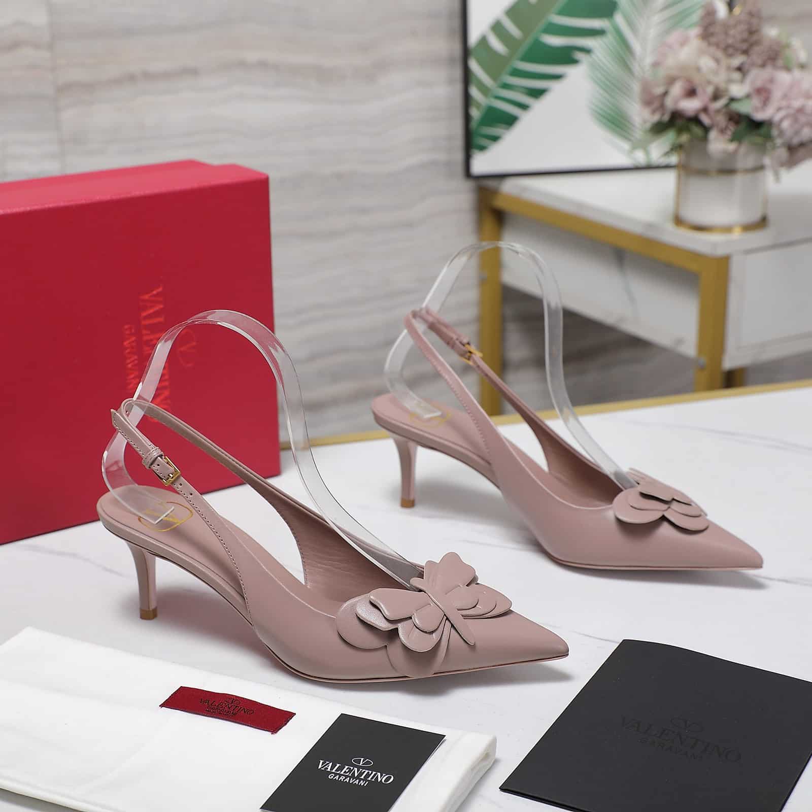 Valentino Garavani Papier Phalène Slingback Pumps Pink