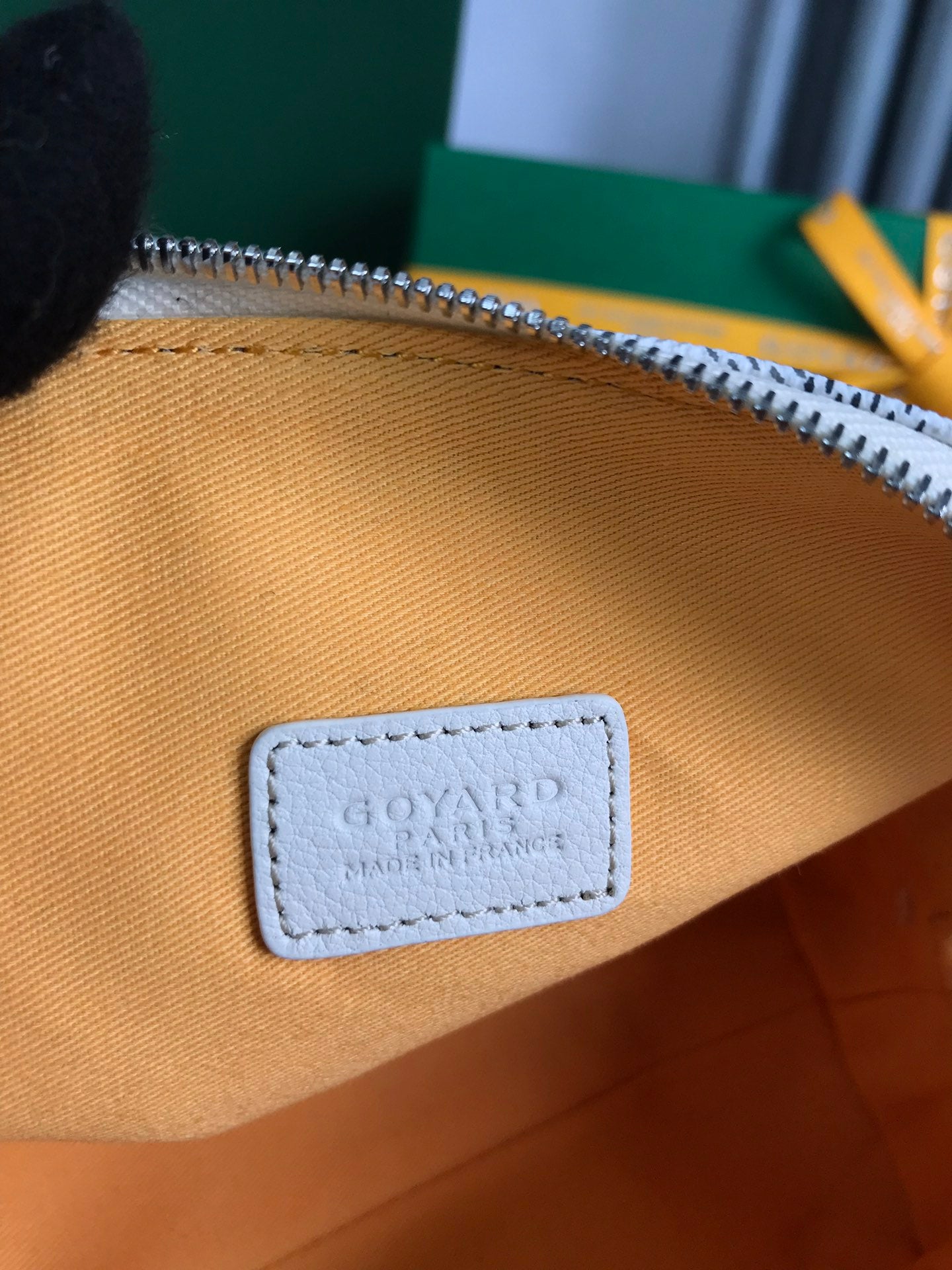 Goyard Vendôme Cosmetic Pouch 17cm White Goyardine Canvas And Calfskin Trim