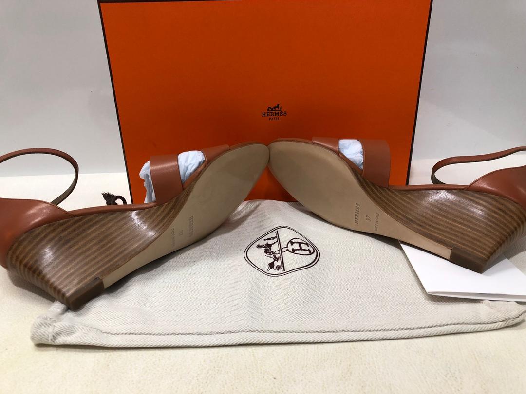 HERMES LEGEND SANDAL BROWN