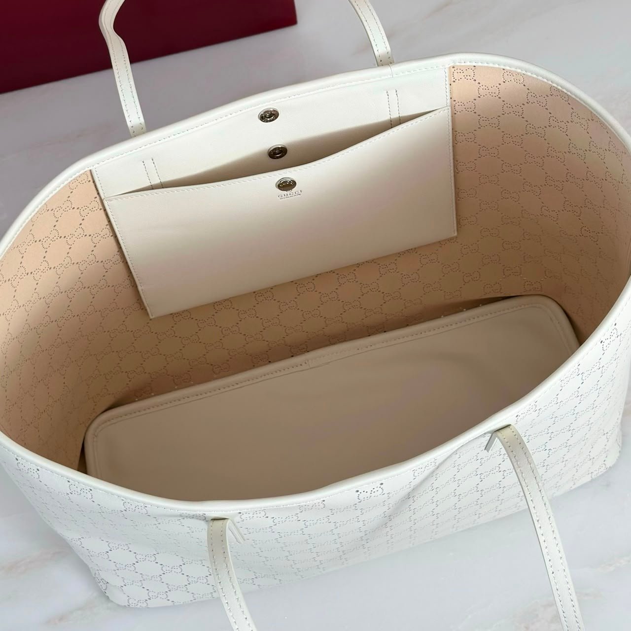 Gucci Tribeca Large Tote Bag 38cm/15in White Leather GG 874745