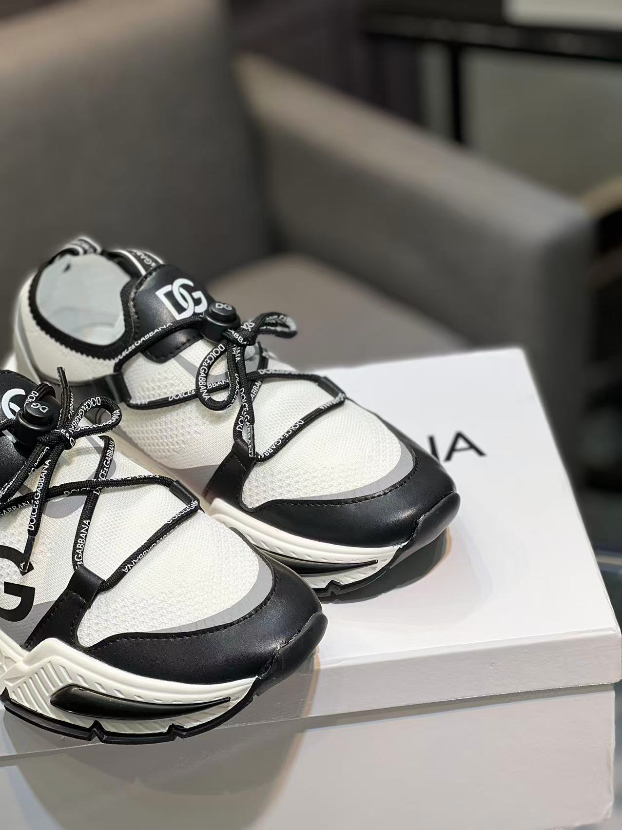 DOLCE & GABBANA Mesh Airmaster sneakers with DG logo