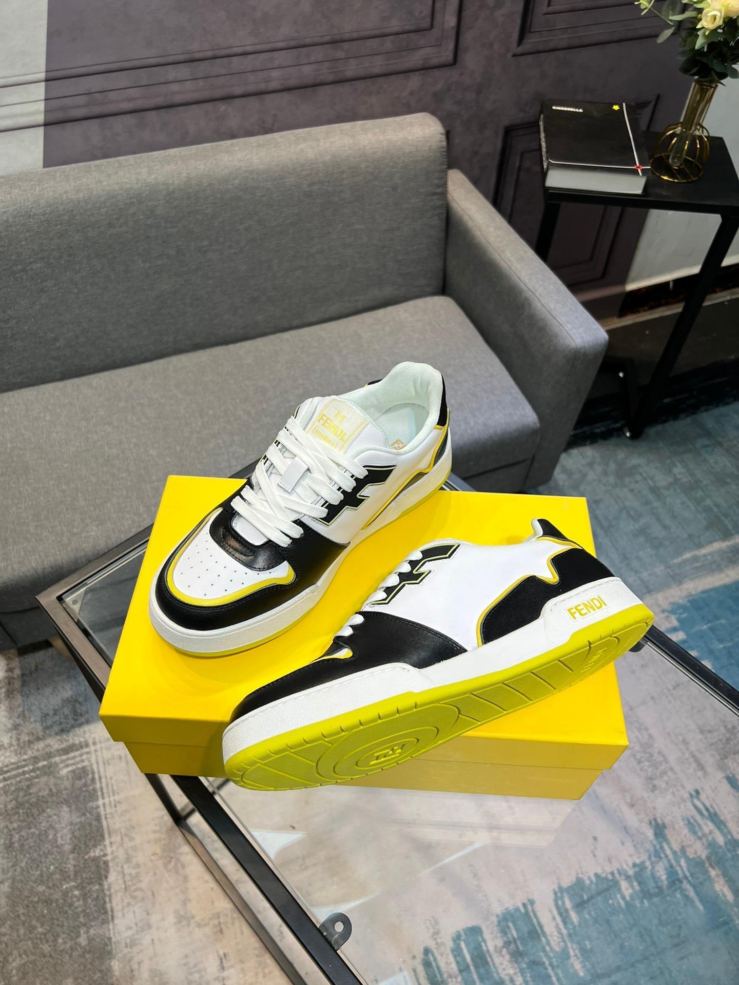 FENDI CASUAL SNEAKERS