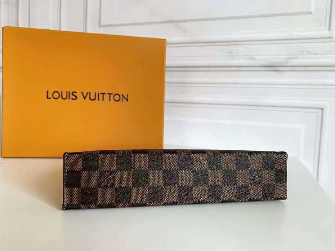 Louis Vuitton Pochette Voyage Damier Ebene 25Cm