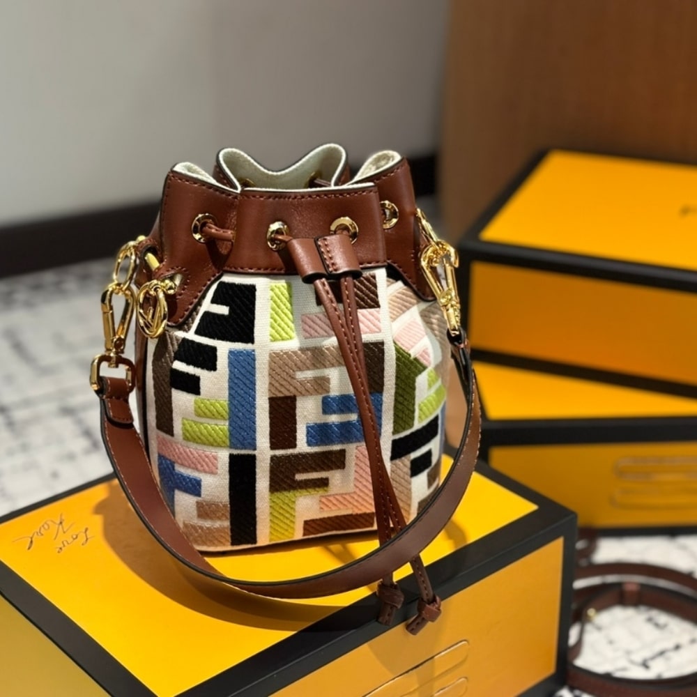 Fendi Mon Tresor Multicolour Canvas Mini Bag With Ff Embroidery Brown 18Cm 8Bs093Aow2F1Pi3