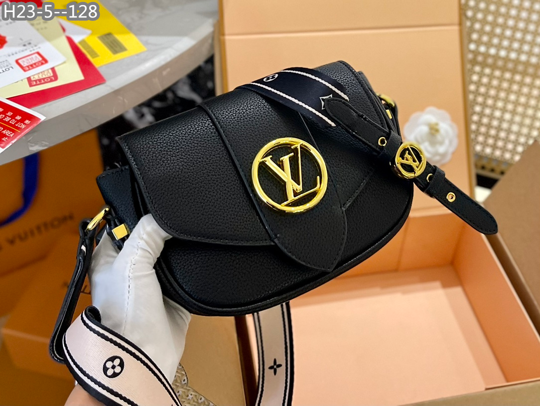 Louis Vuitton Pont 9 Soft Mm Black 25Cm M58967