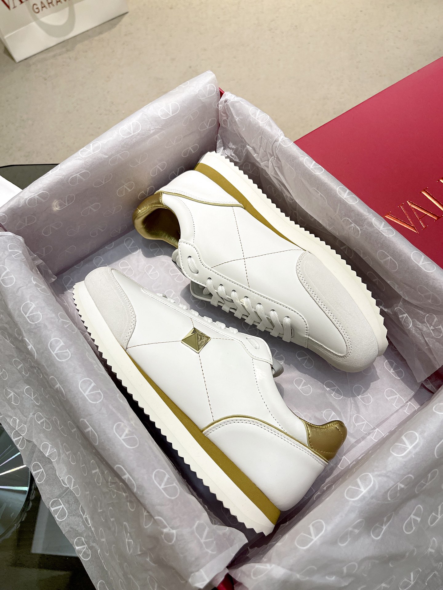 Valentino Sneakers