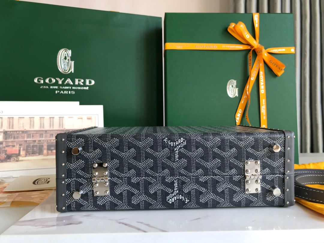 Goyard Grand Hôtel Trunk Bag 24.5cm Grey Black Goyardine Canvas And Calfskin