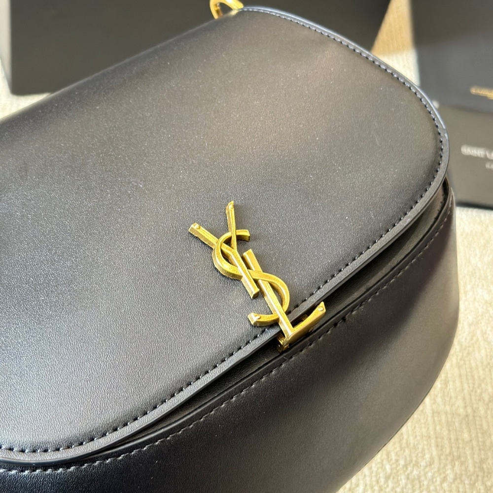 Saint Laurent Voltaire Top Handle In Box Black 20Cm 8008460Sx0W1000