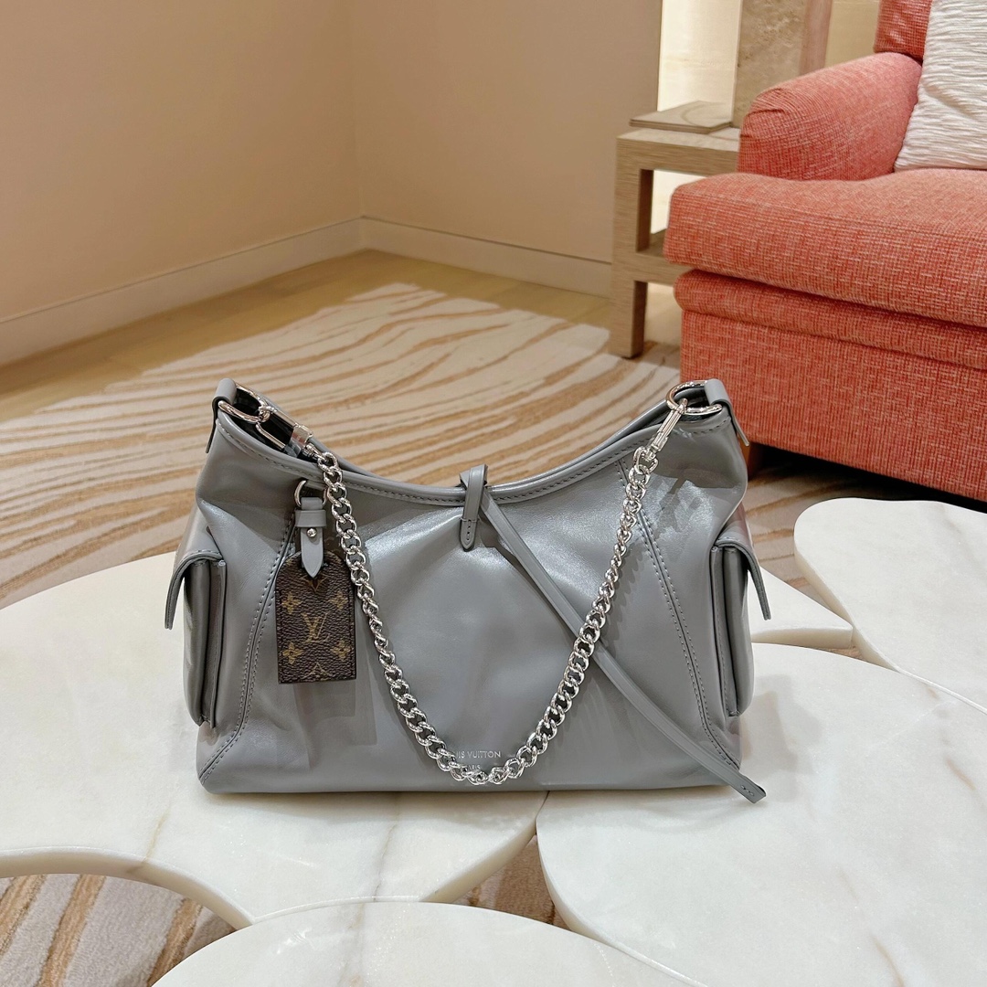 Louis Vuitton M12579 CarryAll Cargo PM