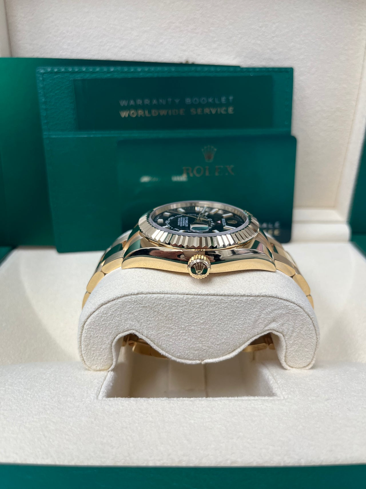 Rolex Sky-Dweller 42 mm Bright black Dial 336938