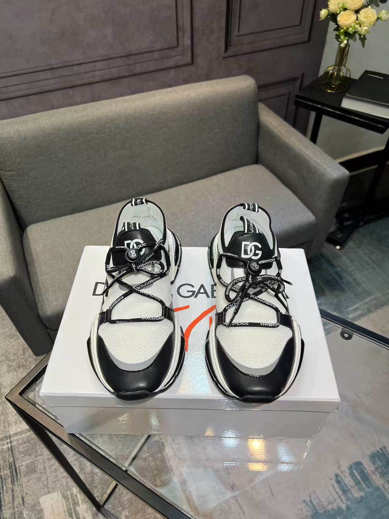DOLCE & GABBANA Mesh Airmaster sneakers with DG logo