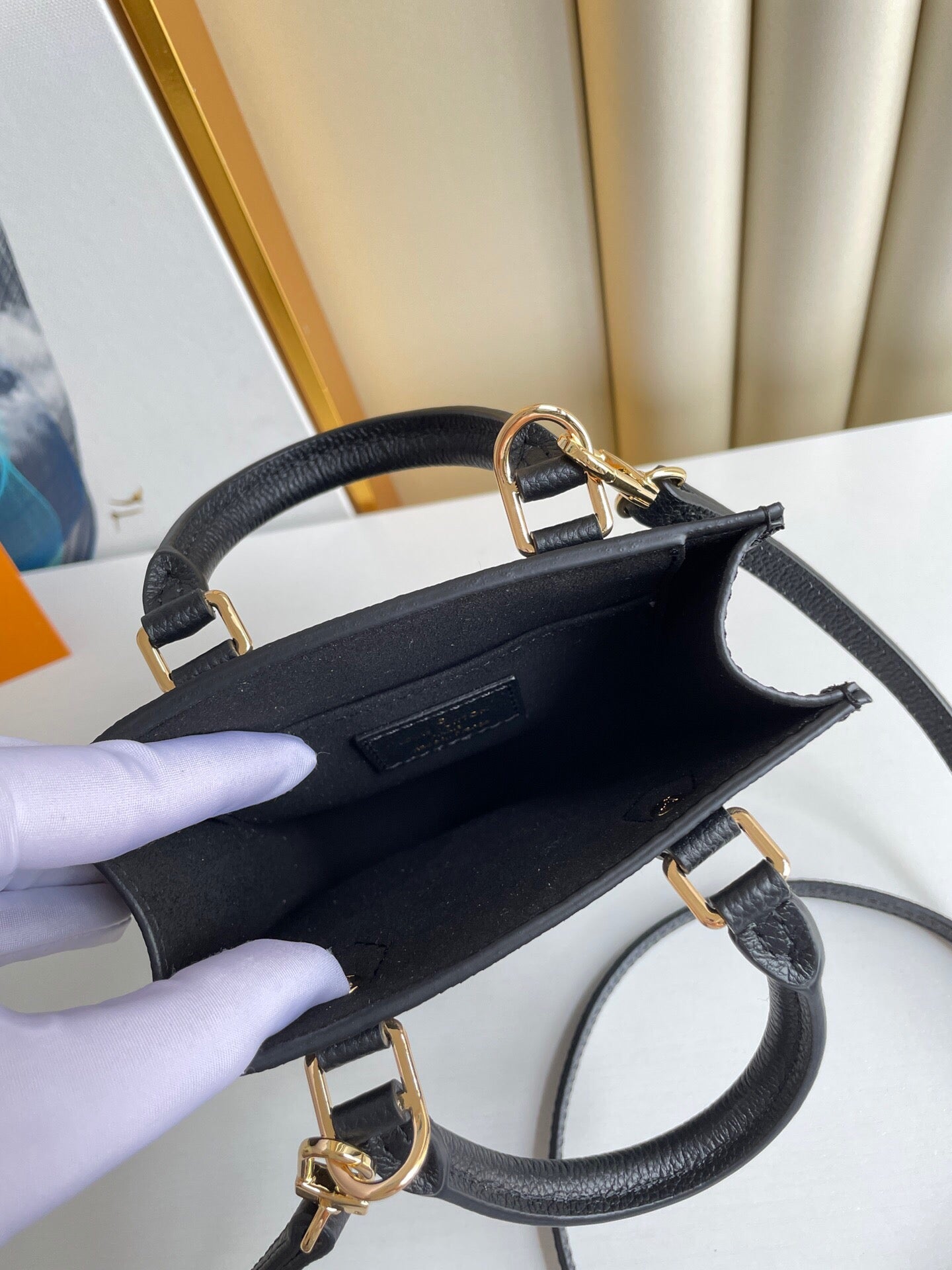 Louis Vuitton Petit Sac Plat 17Cm Black