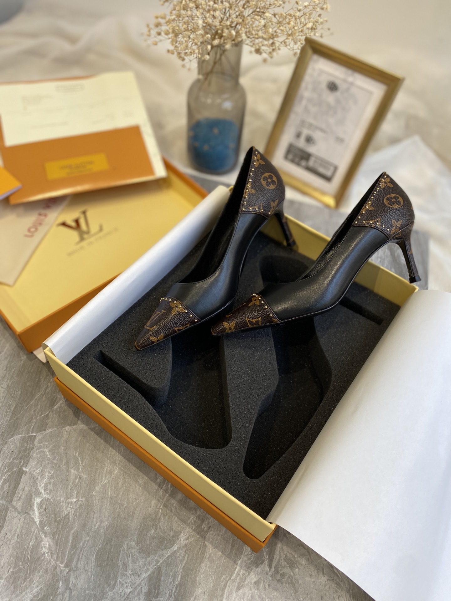 Louis Vuitton Cherie Pump 1A8N7F
